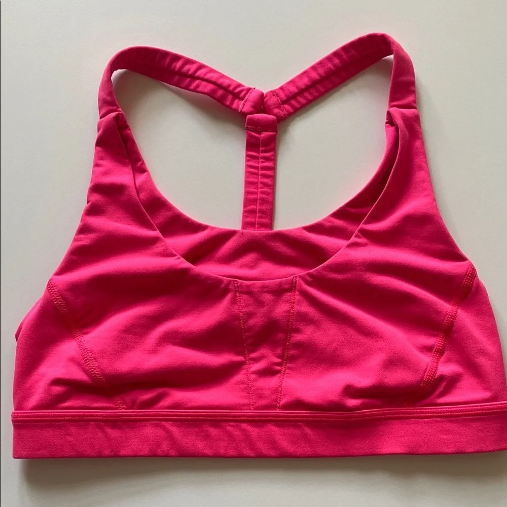 Lululemon Size 6 Women's Pink Sports Bra